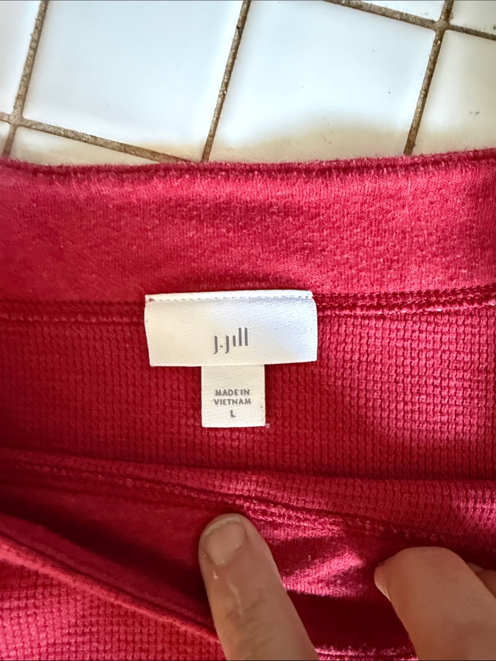 J. Jill brick waffle knit brick Red Long-Sleeve Tunic w/front pockets -worn 5x - Picture 4 of 5